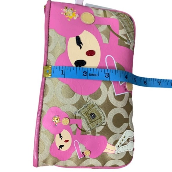 COACH Y2K Rare Poppy "Pinky" Limited Edition Wristlet - Picture 10 of 10